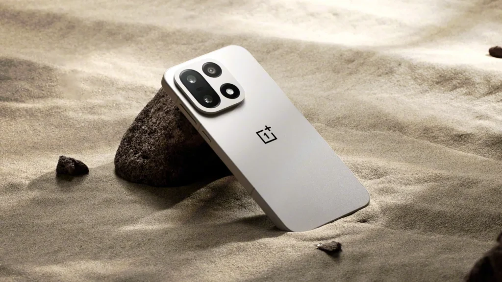 OnePlus 15 5G भारत में जल्द होगा लॉन्च: कीमत, फीचर्स और लॉन्च डेट की पूरी जानकारी